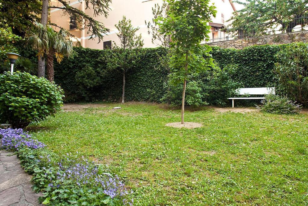 La Mansarda Delle Meraviglie B&B Superior Триест Экстерьер фото